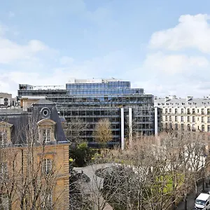 Victor Hugo - Arc De Triomphe - Trocadero Apartment